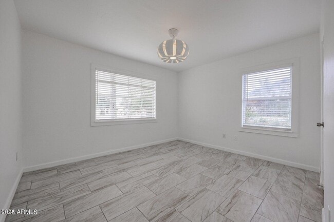 Building Photo - 2314 E Osborn Rd