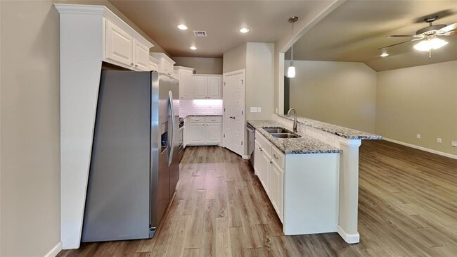 Building Photo - 8809 SW 55th St