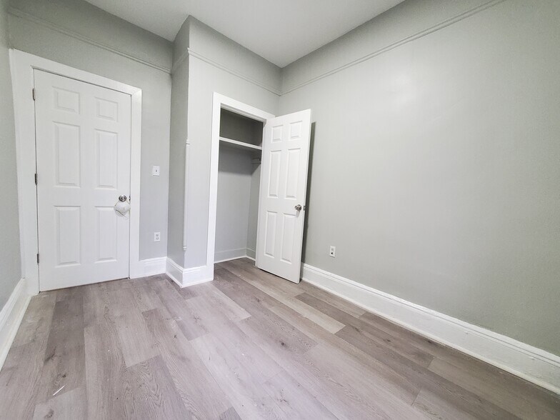 135 W 54th St 2 - 133 W 54th St