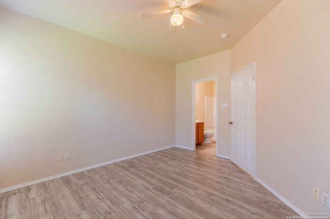 Building Photo - 7226 Golf Way