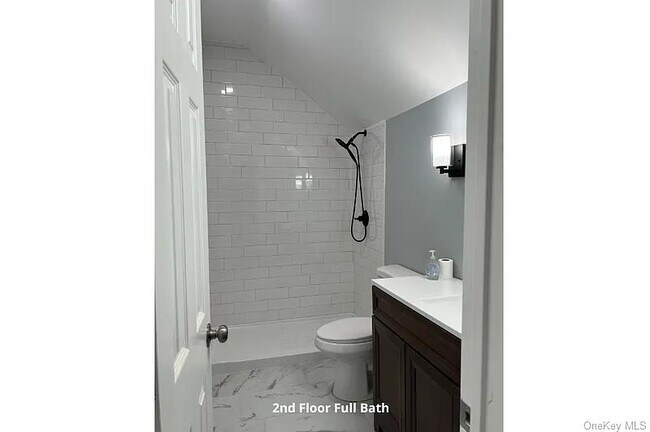 Building Photo - 310 Fishel Ave