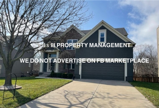 Building Photo - 15564 S Blackfeather St