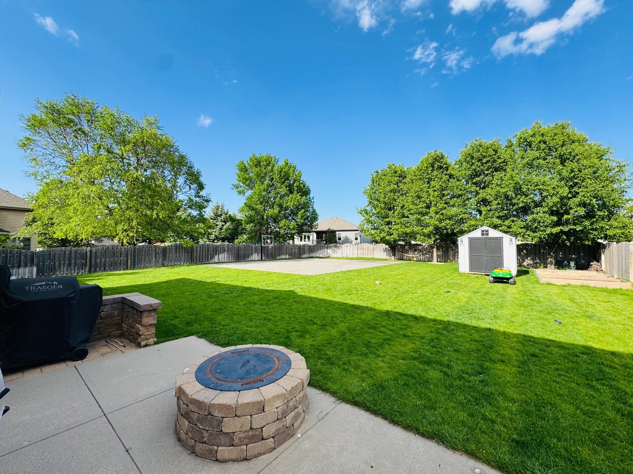 Building Photo - 5535 N 153rd St