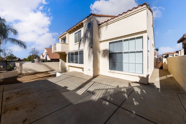 Building Photo - BEAUTIFUL MORENO VALLEY HOME