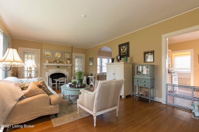 Building Photo - 9 Rebel Rd