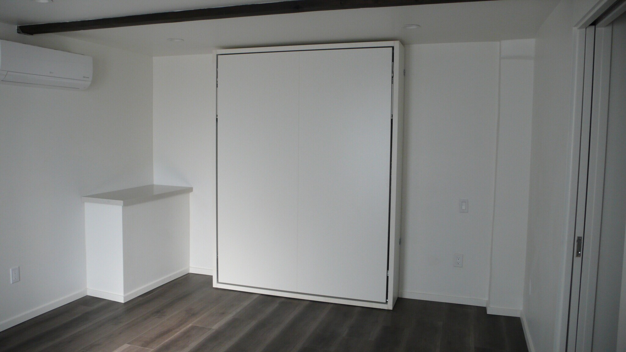 Building Photo - 754 N Avenue 66