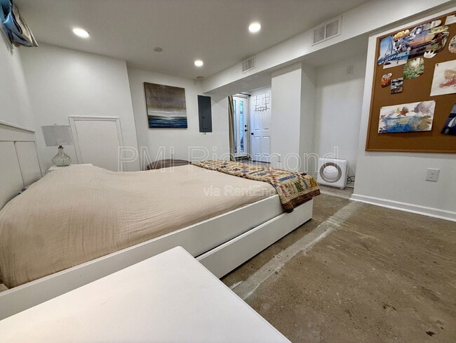 Building Photo - 1312 N 37th St