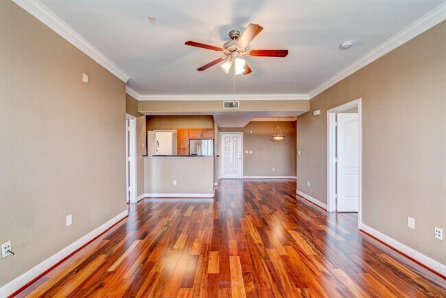 Building Photo - 2299 Lone Star Dr