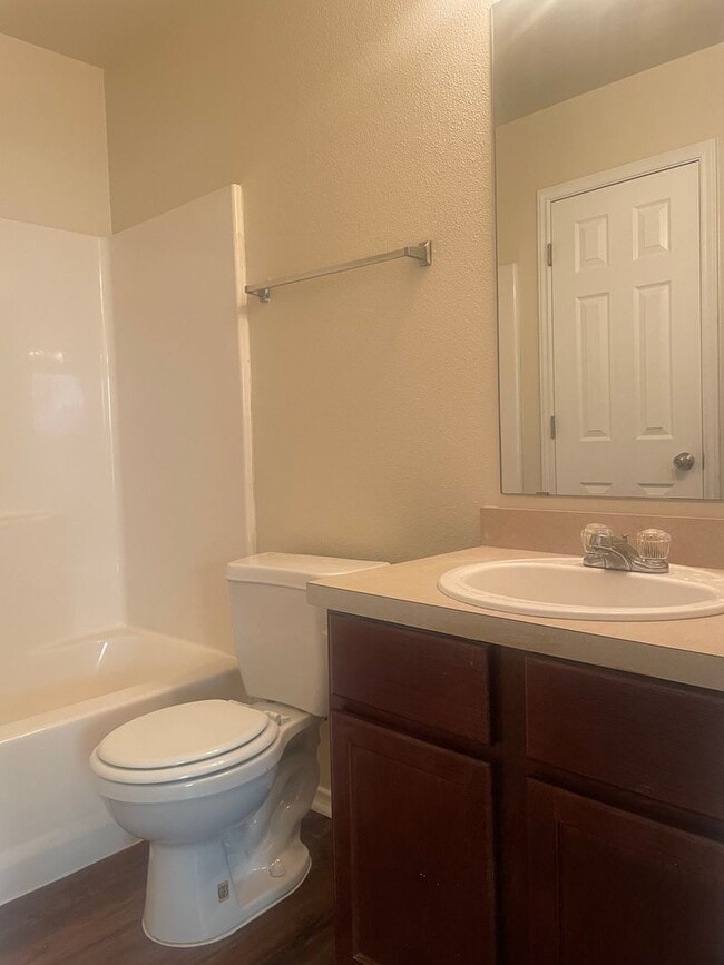 Building Photo - 3 BEDROOM, BELTON ISD