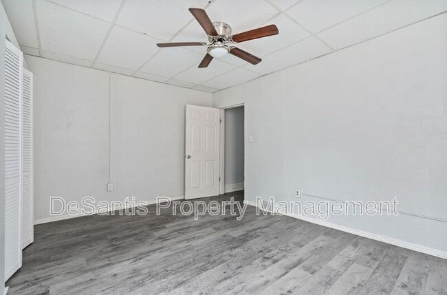 Building Photo - 1705 Tustin St