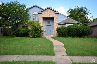 Building Photo - 7972 Roundtable Rd