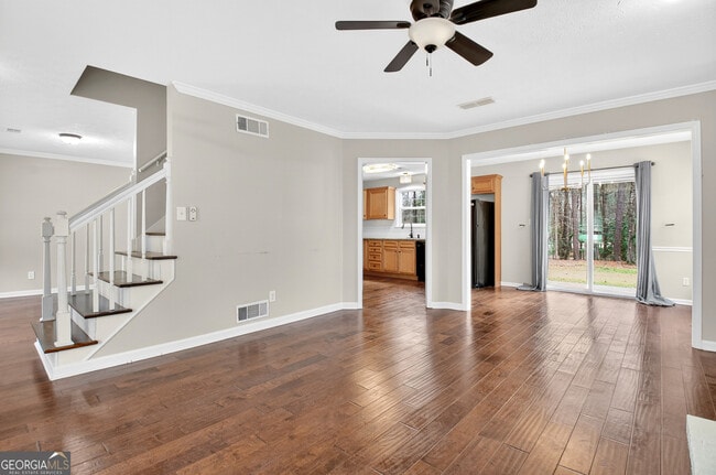 Building Photo - 104 Timber Walk