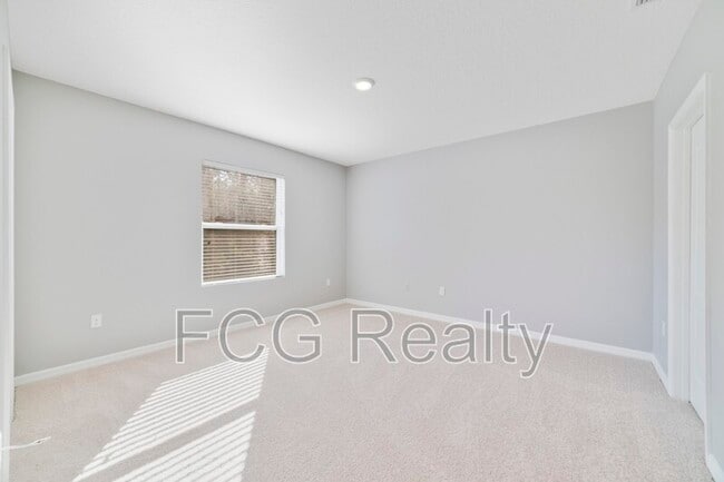 Building Photo - 443 Arbor Lakes Dr