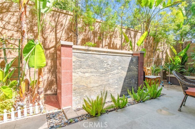 Building Photo - 171 Coyote Brush