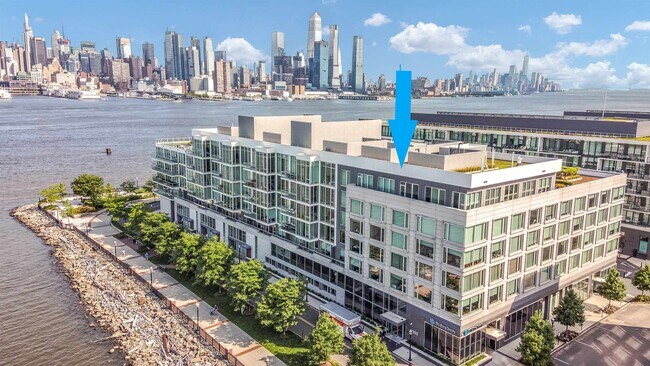 Building Photo - 1000 Ave at Port Imperial