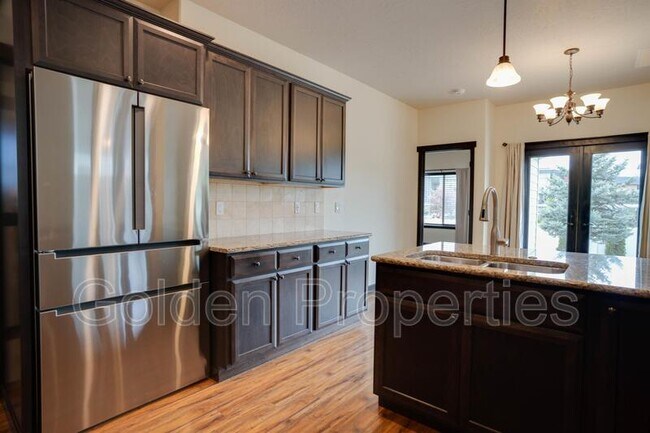 Building Photo - 6677 N Gavin Loop