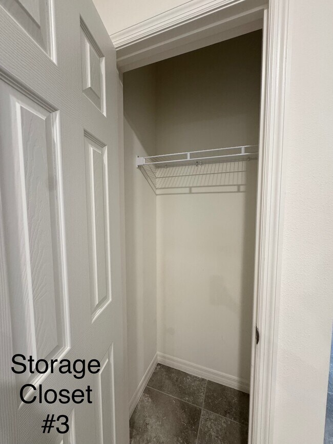 Building Photo - 2719 Ben Hogan Ct