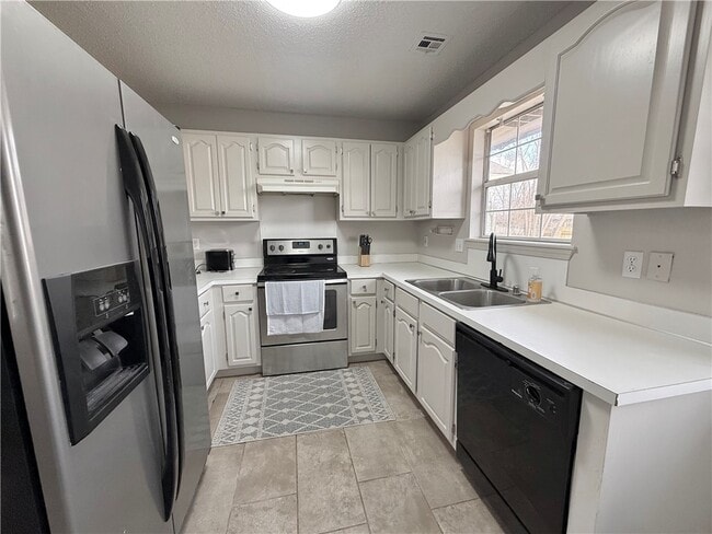 Building Photo - 909 Durham Pl