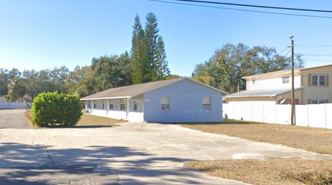 Building Photo - 1936 Wolford Rd