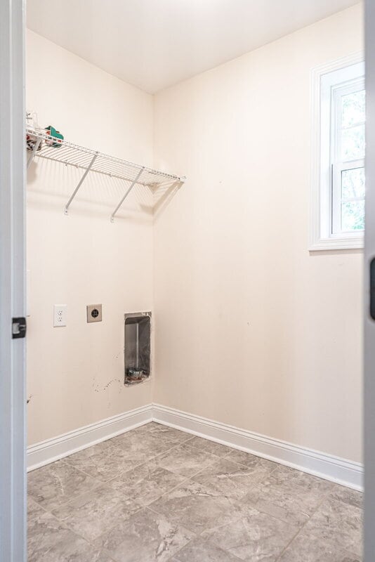 Building Photo - 555 N Saylor St