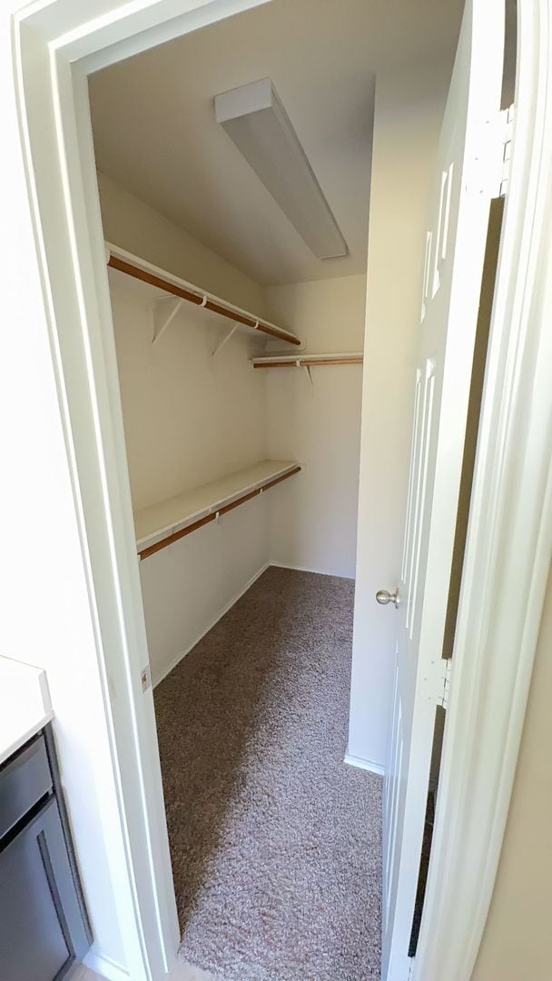 Building Photo - 4 bedroom 2 bathroom house! HOUSING ACCEPTED!