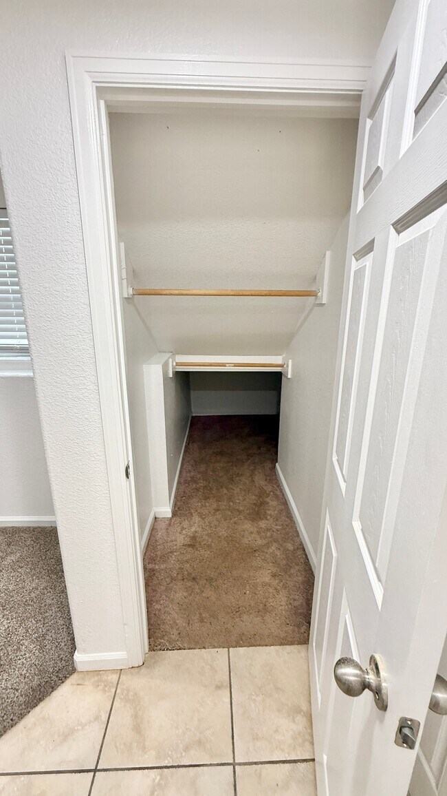 IMG_9539 - Table Mountain Townhomes