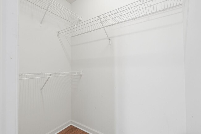 Building Photo - 2927 Arbor Creek Ln