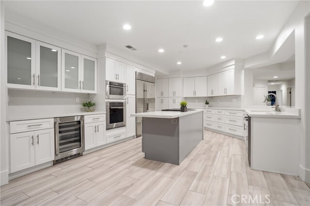 Building Photo - 24868 Paseo Primario