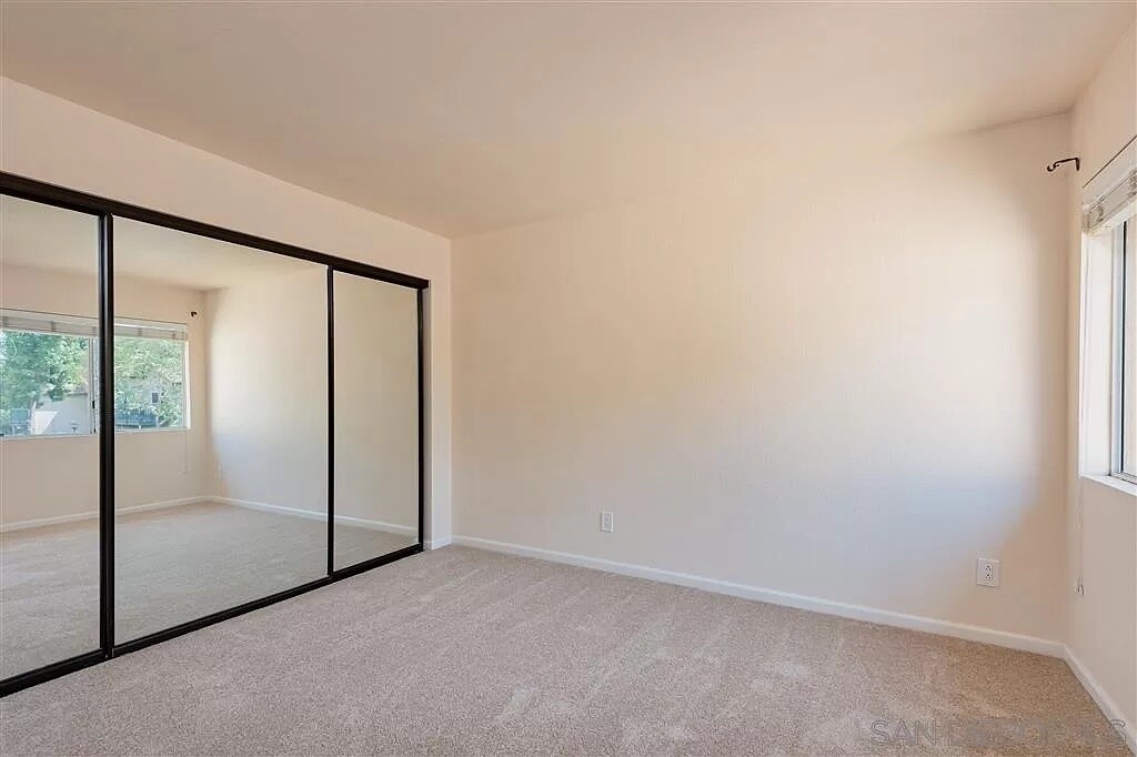 Building Photo - 11267 Avenida de los Lobos