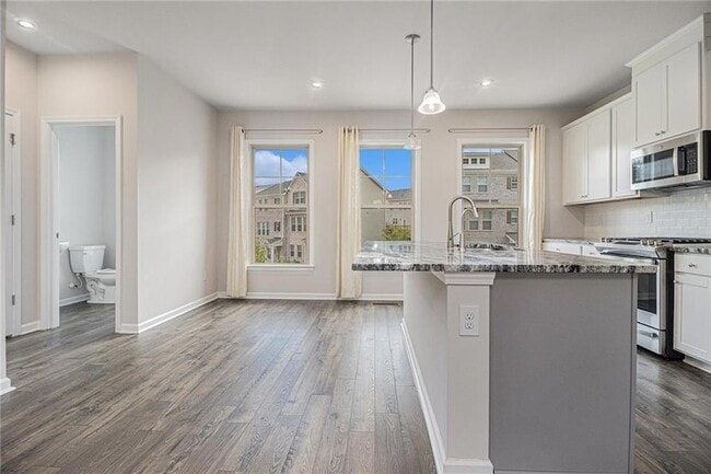 Building Photo - 3497 Hidden Valley Cir