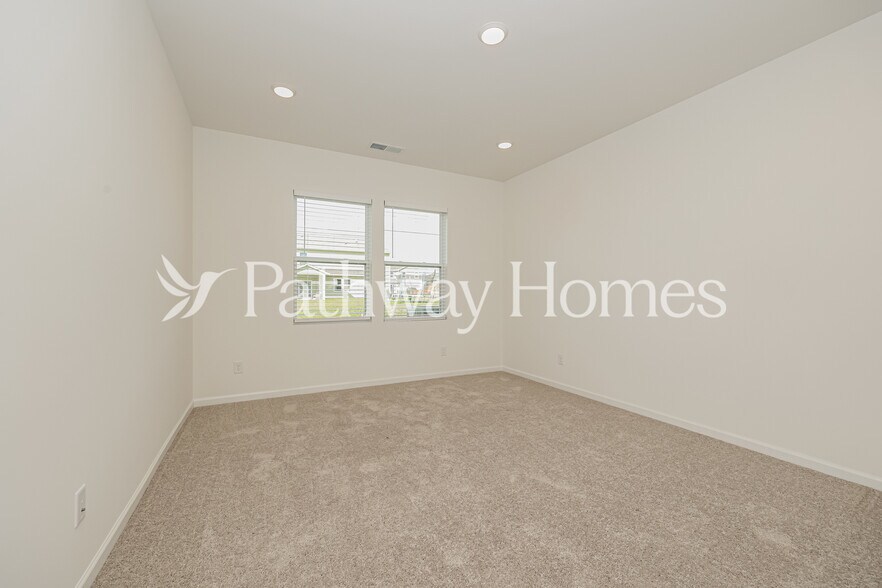 Building Photo - 3250 Barrel Oak Pass