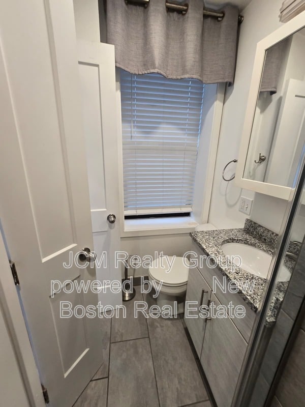 Building Photo - 16 Fifth Street