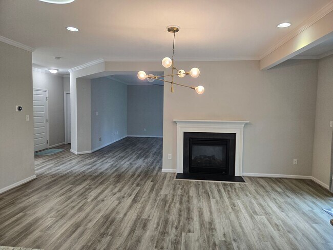 Building Photo - 2689 Annapolis Cir