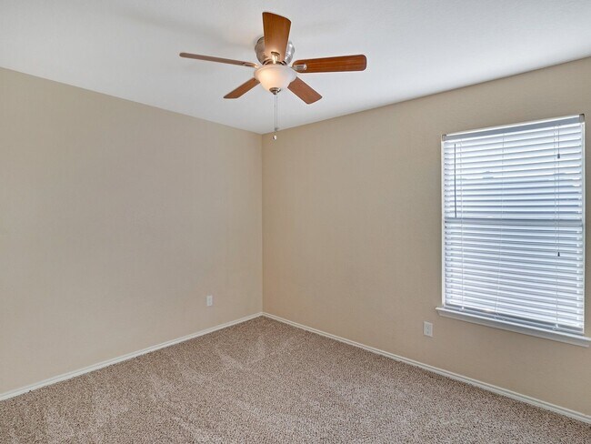 Building Photo - 1029 Magnolia Ln