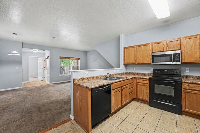Building Photo - 5800 N Tower Dr