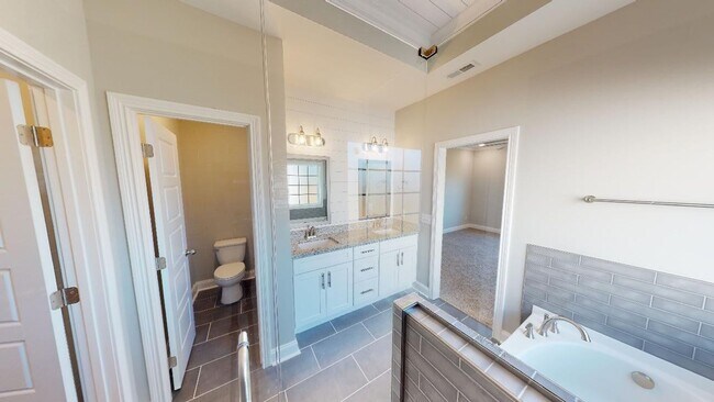 Building Photo - BEAUTIFUL-5 Bedroom for Rent!