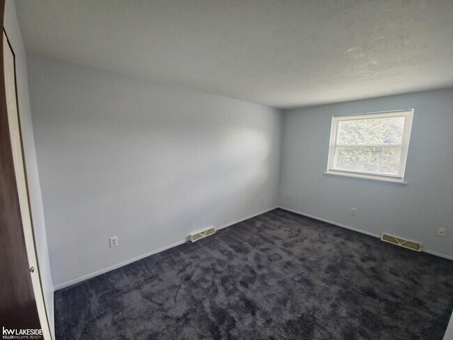 Building Photo - 28838 Pardo St