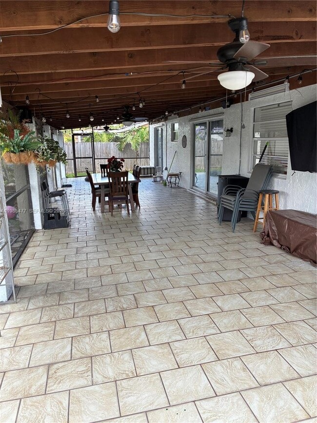 Building Photo - 1660 N Audubon Dr