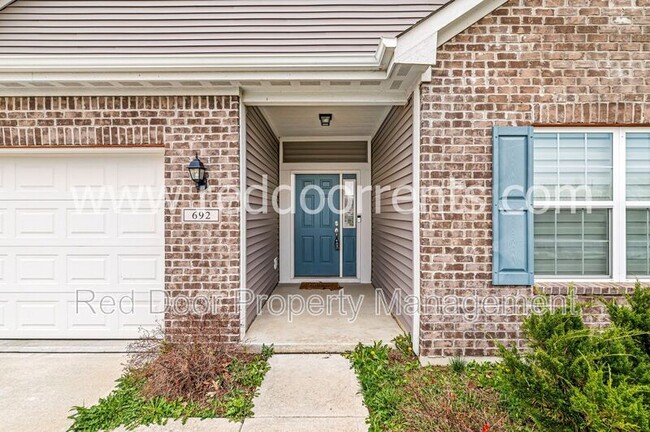 Building Photo - 692 N Granite Dr