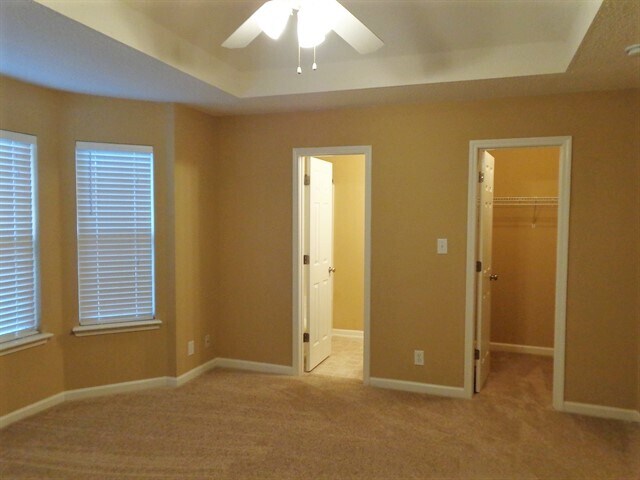 Building Photo - 3823 Angelise Ln