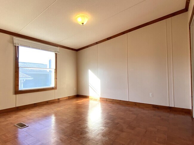 Building Photo - 54 Windy Hill Rd