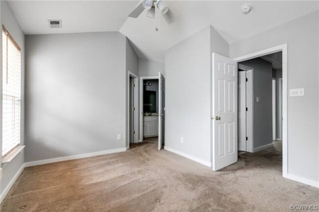 Building Photo - 5500 Millstream Ln