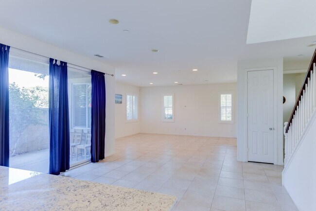 Building Photo - 7181 Logsdon Dr