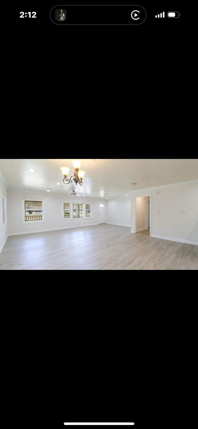 Building Photo - 307 42nd St