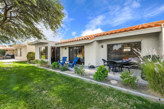 Building Photo - 41542 Jupiter Hills Ct