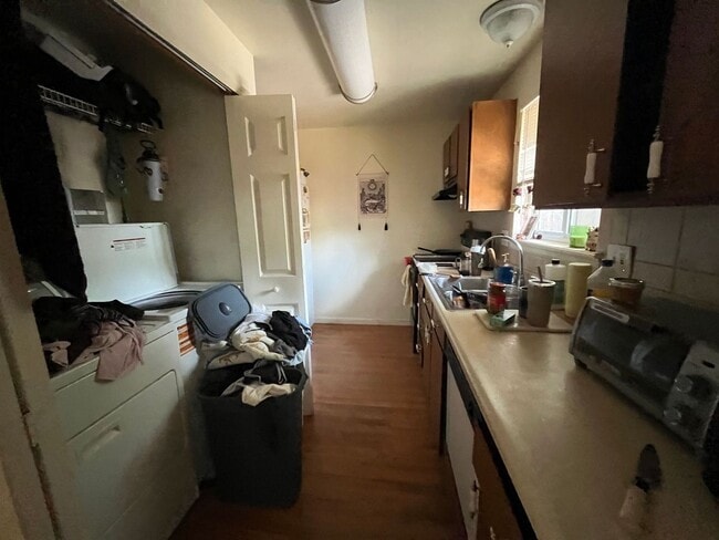 Building Photo - Fantastic Duplex Unit in Loveland