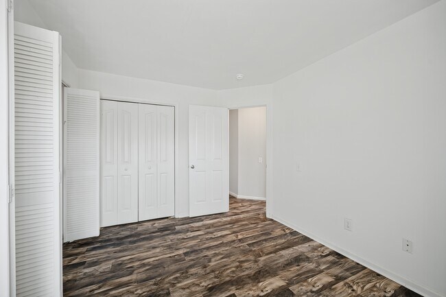 Building Photo - 601 Pawleys Arch