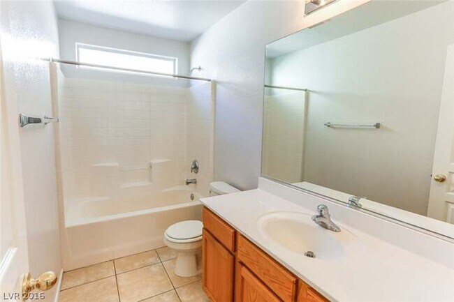 Building Photo - Southwest Three Bedroom Home!!!