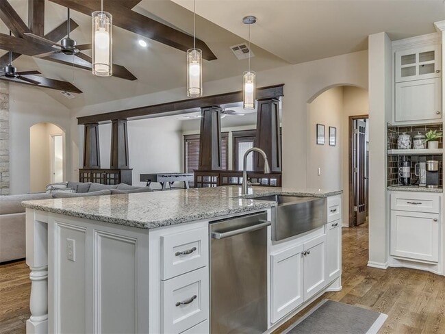 Building Photo - 4220 Calm Waters Way