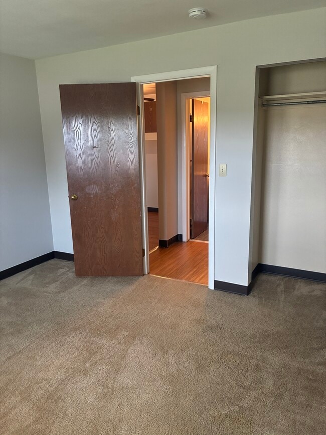 Building Photo - Festival Gardens